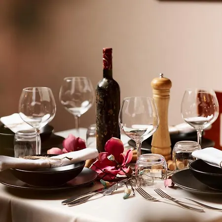 Schubert Hotel 4*