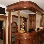 Schubert Hotel 4*